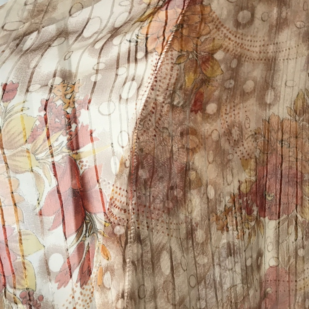 Vintage Sheer Floral Tunic - Picture 4 of 15